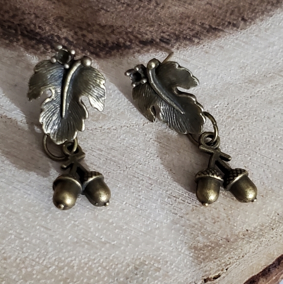 Acorn earrings bronze fig leaf studs NEW handmade fall autumn Gift Thanksgiving - Picture 6 of 11